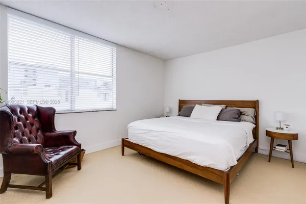 $2,800 | 1651 Northeast 115th Street, Unit 28C, Miami, FL 33181