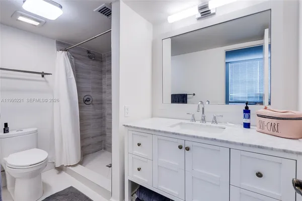 $2,800 | 1651 Northeast 115th Street, Unit 28C, Miami, FL 33181