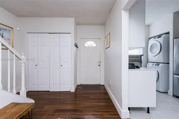 $2,800 | 1651 Northeast 115th Street, Unit 28C, Miami, FL 33181