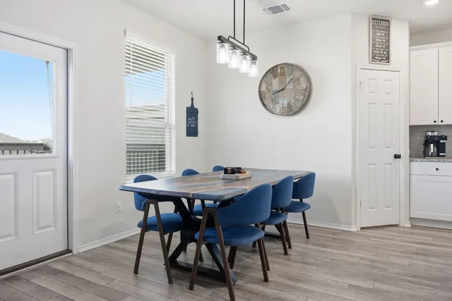 $338,999 | 408 Bedford Falls Lane, Jarrell, TX 76537