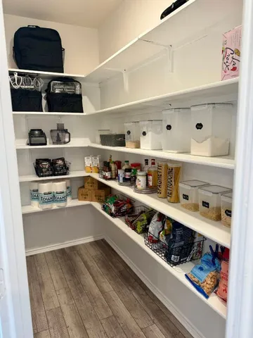 $338,999 | 408 Bedford Falls Lane, Jarrell, TX 76537