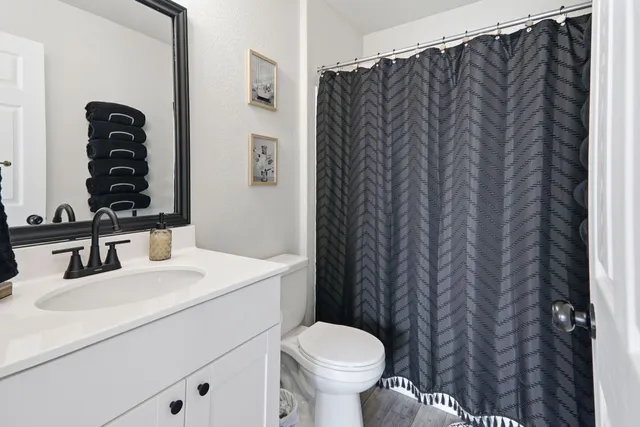 $338,999 | 408 Bedford Falls Lane, Jarrell, TX 76537