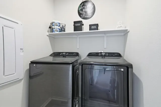 $338,999 | 408 Bedford Falls Lane, Jarrell, TX 76537