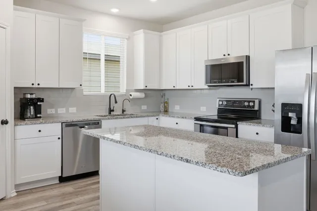 $338,999 | 408 Bedford Falls Lane, Jarrell, TX 76537