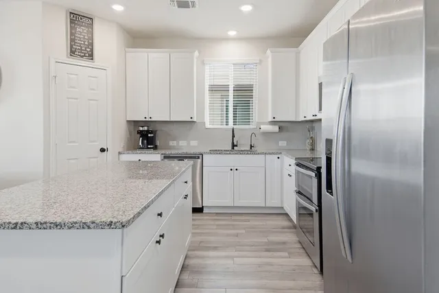 $338,999 | 408 Bedford Falls Lane, Jarrell, TX 76537