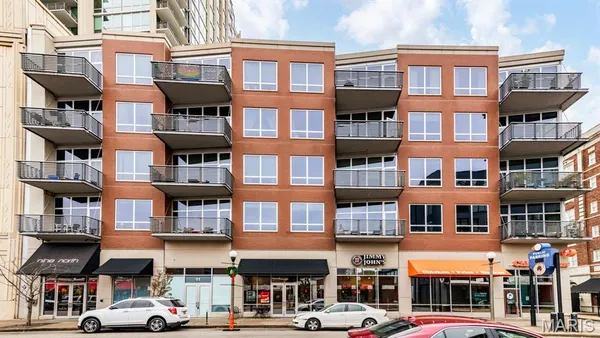 $2,650 | 9 North Euclid Avenue, Unit 301, St. Louis, MO 63108