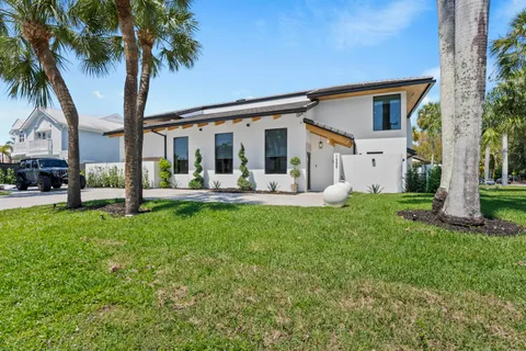 $2,750,000 | 1692 South Ocean Boulevard, Delray Beach, FL 33483