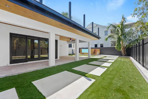 $2,750,000 | 1692 South Ocean Boulevard, Delray Beach, FL 33483
