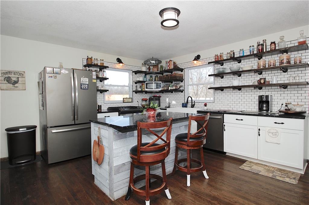 31881 Northwest Barton Road Garnett, KS 66032 - Photo 25 of 69