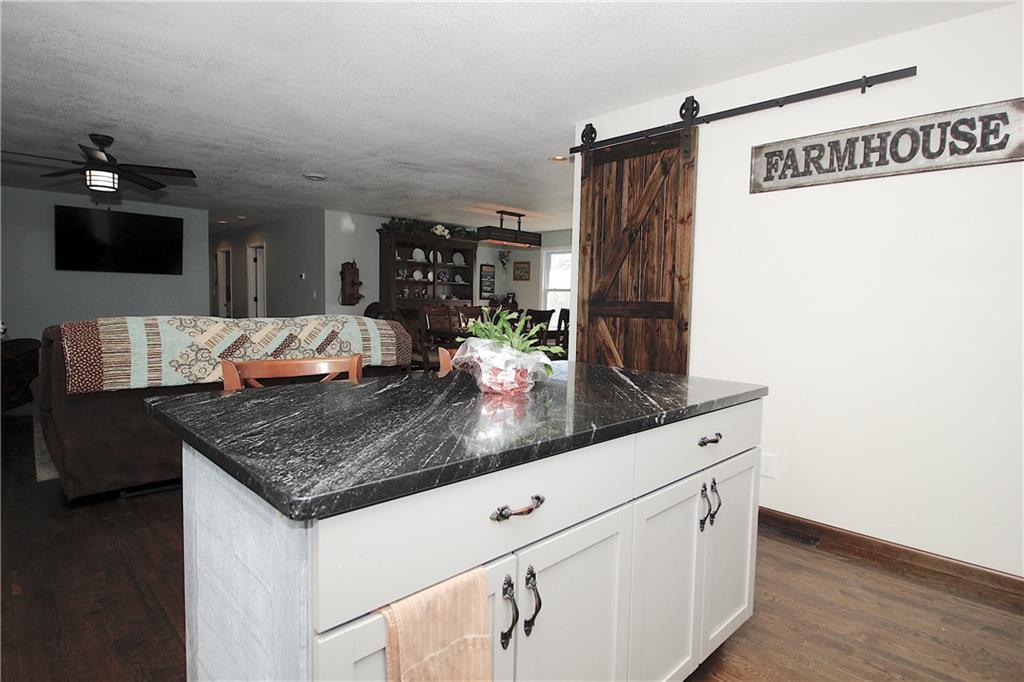 31881 Northwest Barton Road Garnett, KS 66032 - Photo 28 of 69