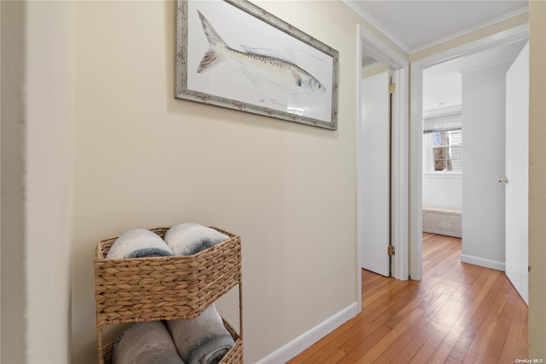 220 Greenport, undefined 00000 - Photo 11 of 21 a room with wooden floor and a mirror