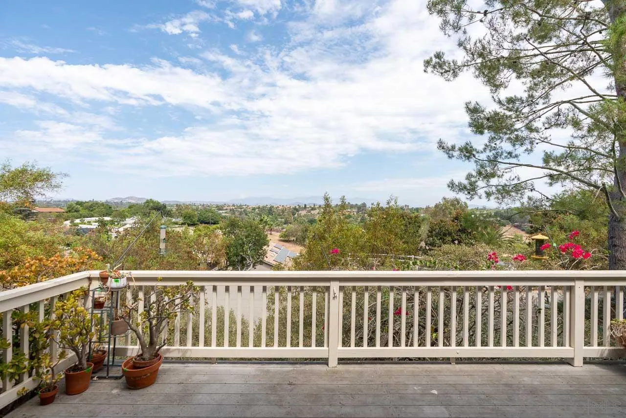 613 Carnation Lane Fallbrook, CA 92028 - Photo 25 of 26 Gallery Image 25