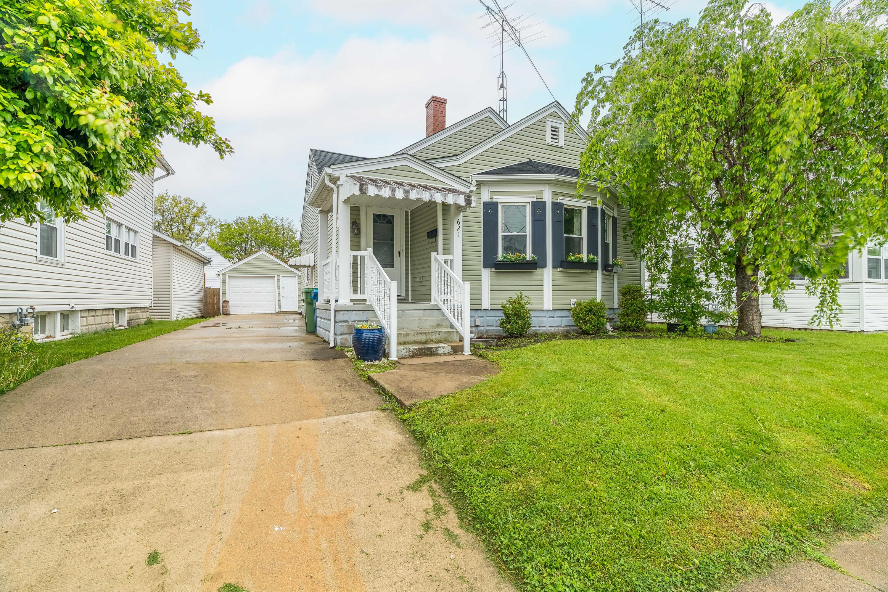 621 Campbell Road Sidney, OH 45365 - Photo 1 of 32