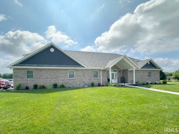 $719,900 | 820 Silver Charm Drive, Kokomo, IN 46901