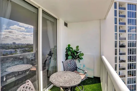$710,000 | 10275 Collins Avenue, Unit 829, Bal Harbour, FL 33154