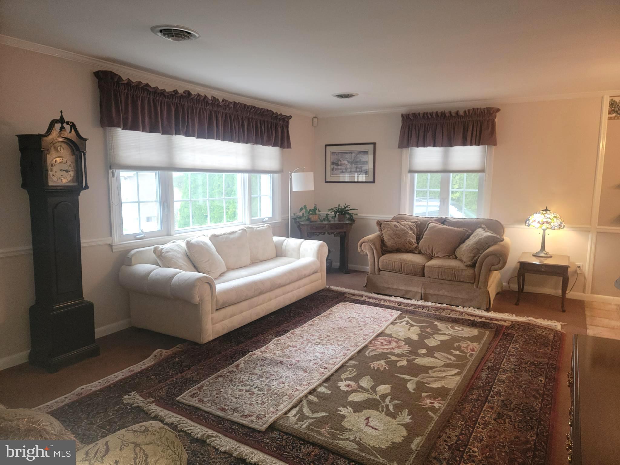 339 Sugartown Road Wayne, PA 19087 - Photo 18 of 57 Living Room