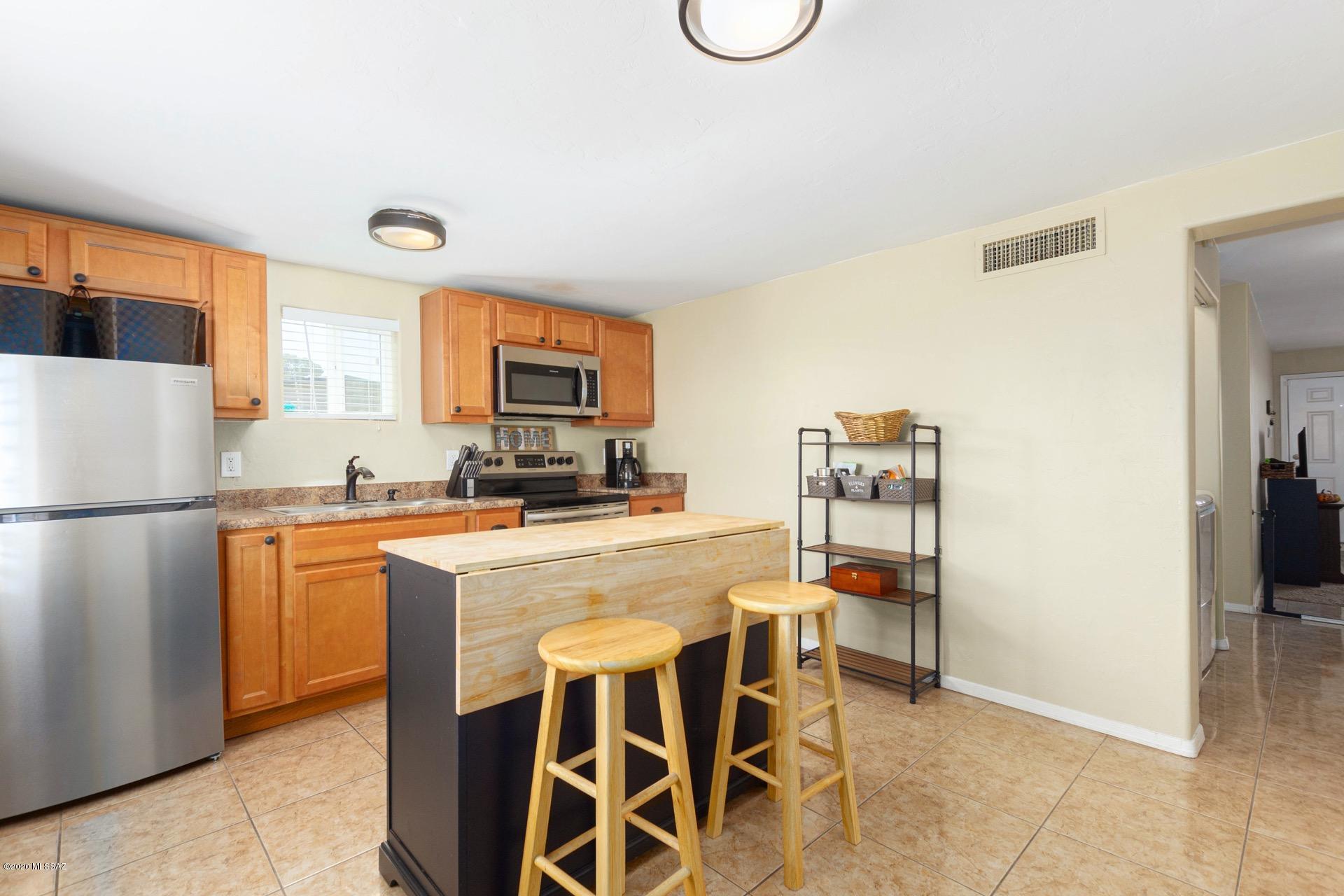 6801 South Craycroft Road Tucson, AZ 85756 - Photo 10 of 25