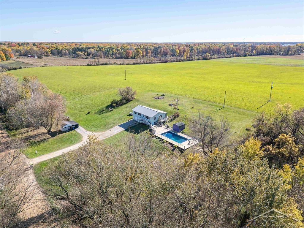 8100 East Grass Lake Road Clare, MI 48617 - Photo 35 of 38