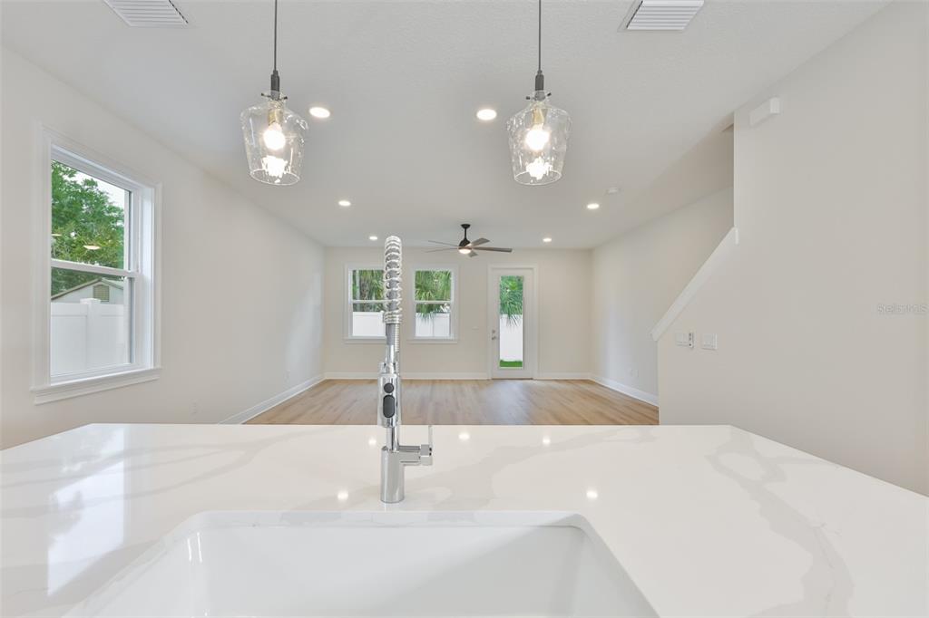 1913 West Beach Street Tampa, FL 33607 - Photo 10 of 36