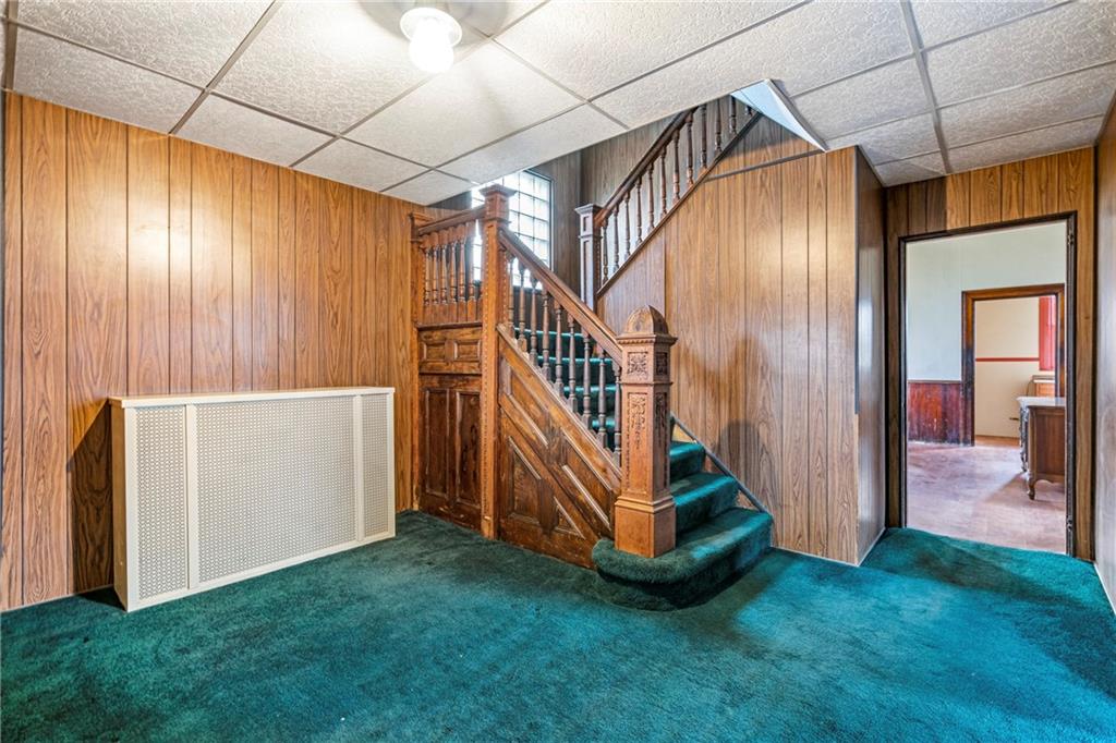 502 Friday Road Pittsburgh, PA 15209 - Photo 4 of 18 Gallery Image 4