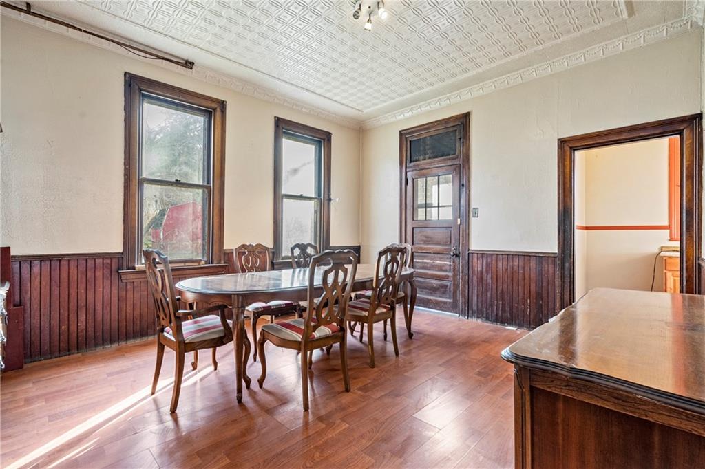 502 Friday Road Pittsburgh, PA 15209 - Photo 9 of 18 Gallery Image 9