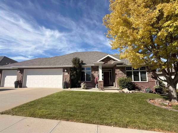$649,900 | 2815 Pinnacle Drive, Norfolk, NE 68701