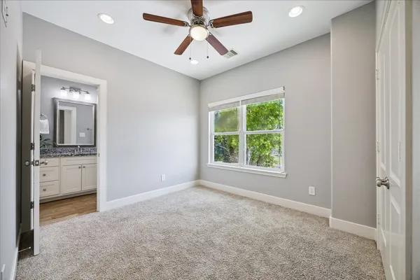 $330,000 | 3605 Billingsley Street, Unit B, Houston, TX 77009