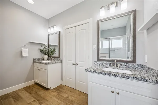 $330,000 | 3605 Billingsley Street, Unit B, Houston, TX 77009