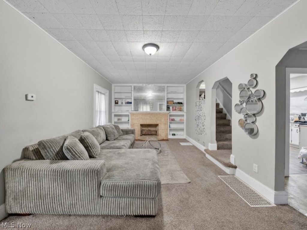 3954 Bluestone Road Cleveland Heights, OH 44121 - Photo 7 of 13