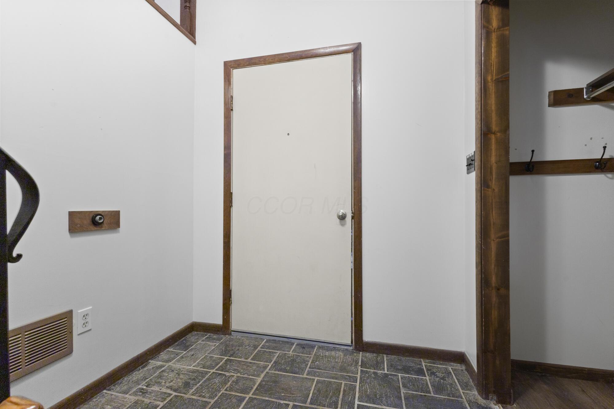 6650 Kilbourne Road Sunbury, OH 43074 - Photo 21 of 49 Entry