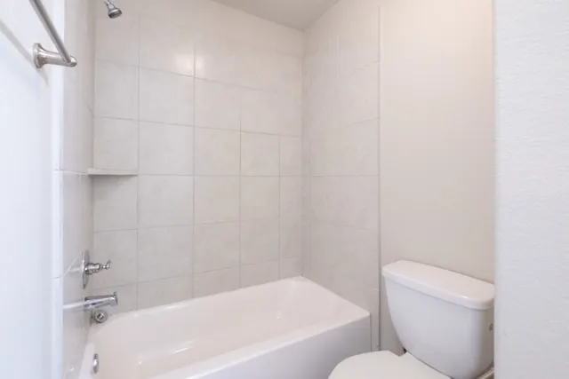 $2,200 | 17039 Amarose Drive, Houston, TX 77090