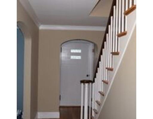 110 Russett Road Boston, MA 02132 - Photo 5 of 14 Gallery Image 5