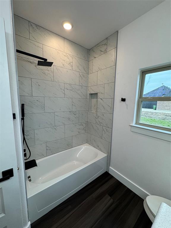 801 Ebenezer Road Palmer, TX 75152 - Photo 8 of 20 Guest Bathroom