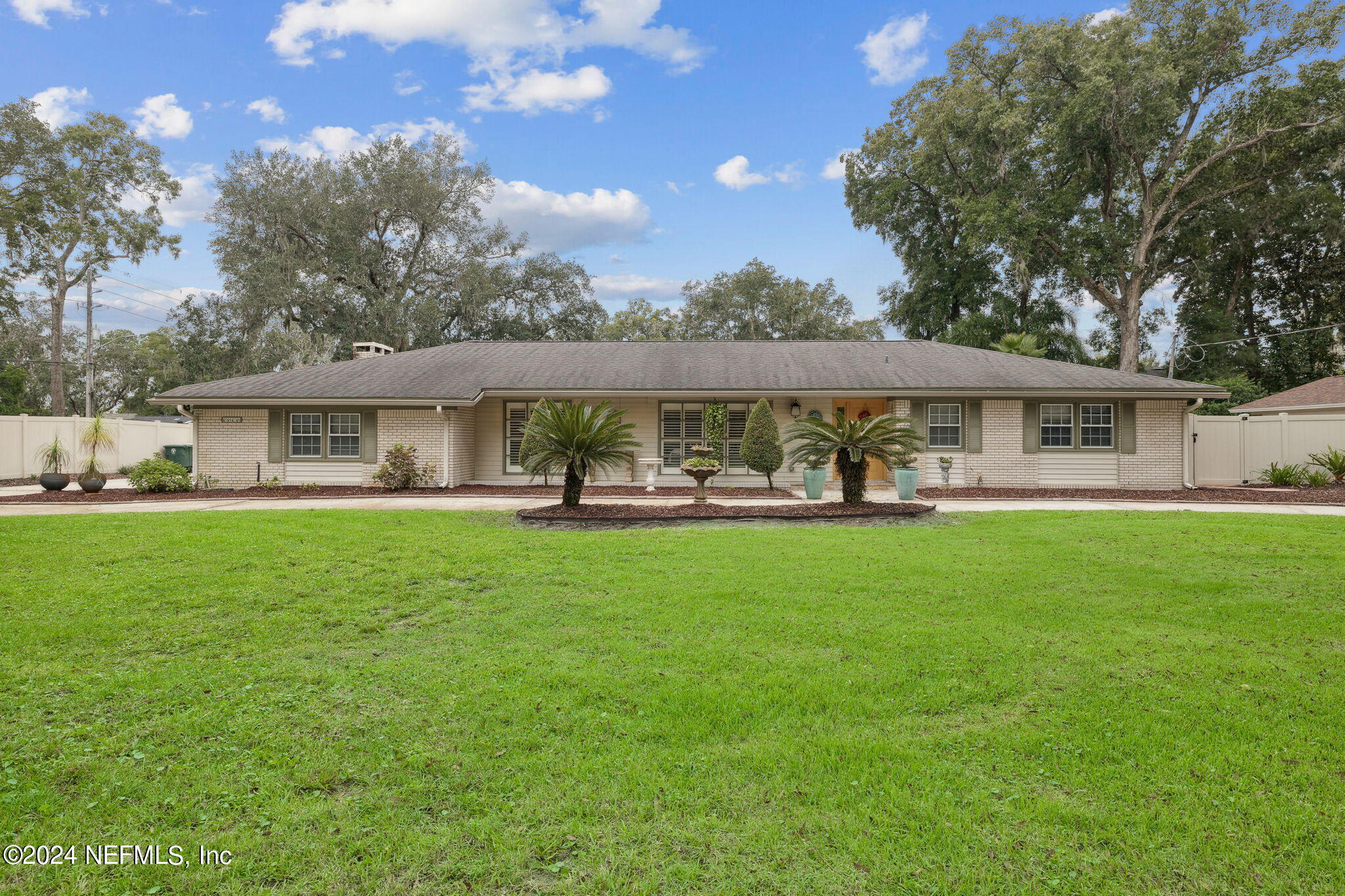 9476 Ponder Road Jacksonville, FL 32257 - Photo 2 of 47 Front of Home