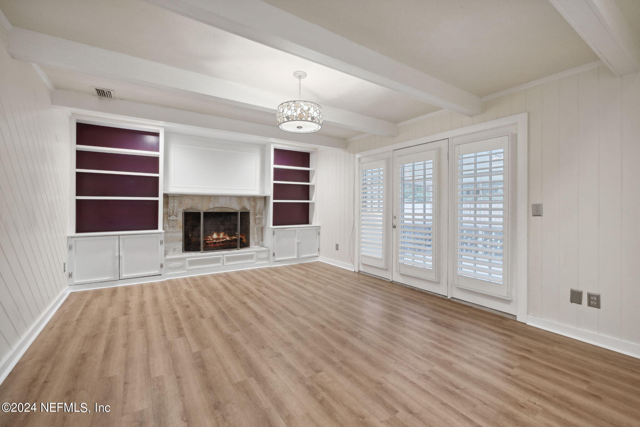 9476 Ponder Road Jacksonville, FL 32257 - Photo 23 of 47 Family Room