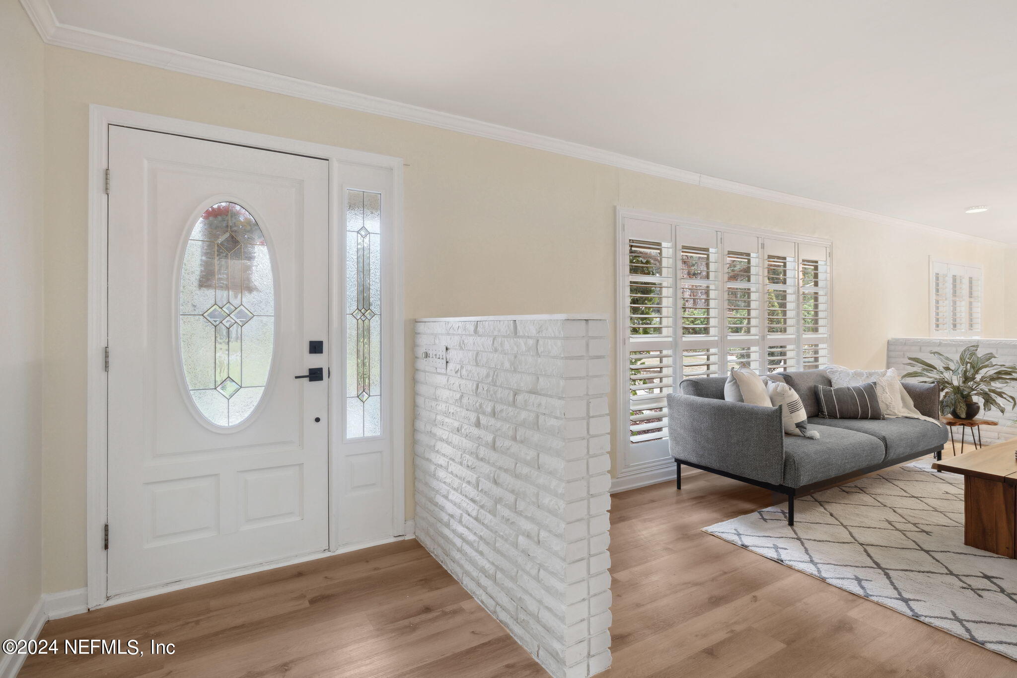 9476 Ponder Road Jacksonville, FL 32257 - Photo 8 of 47 Living Room