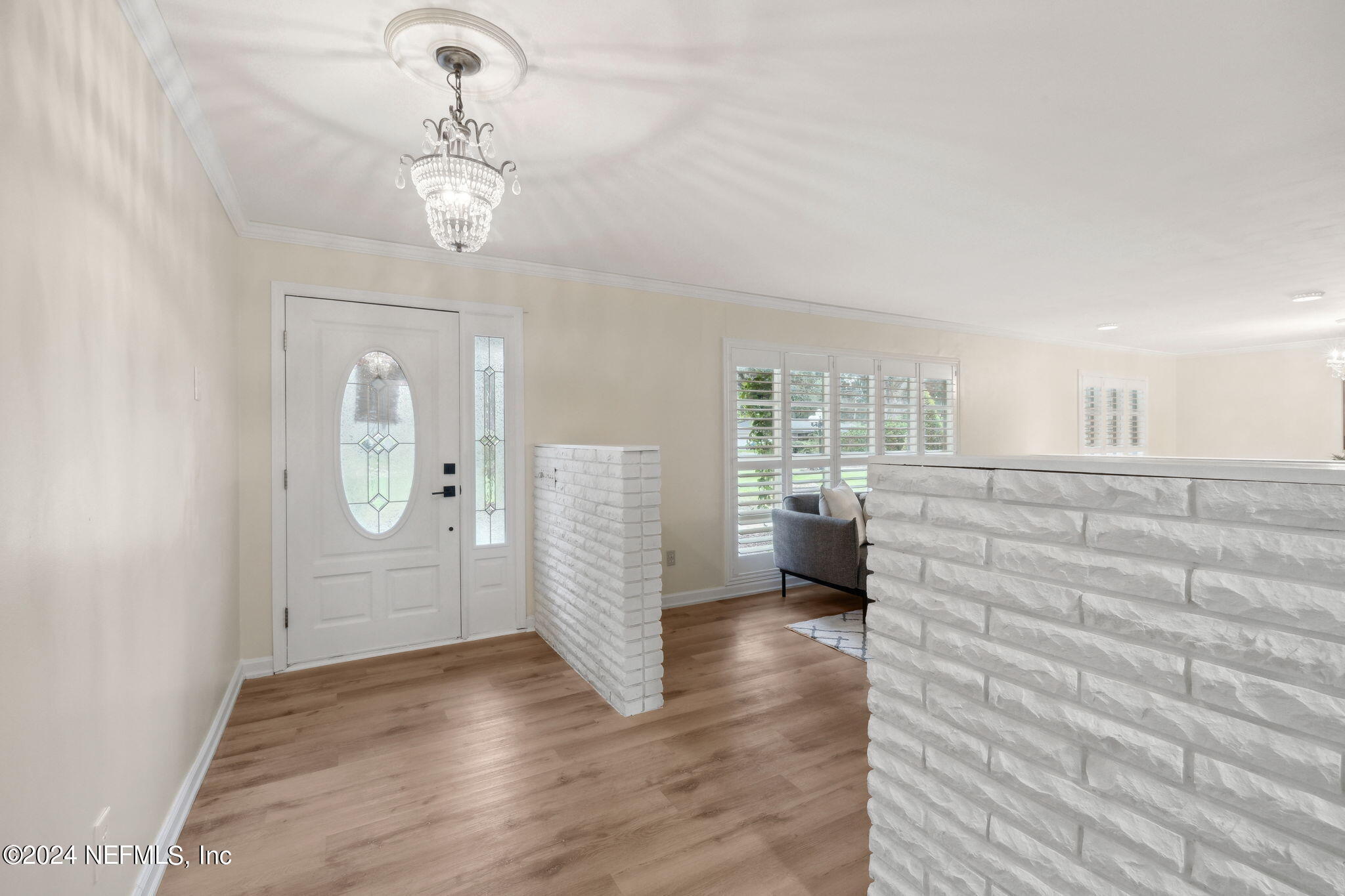 9476 Ponder Road Jacksonville, FL 32257 - Photo 9 of 47 Living Room