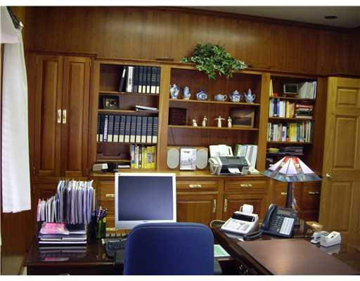 1703 Piper Road Ligonier, PA 15658 - Photo 6 of 18 Studio/Study/Office.