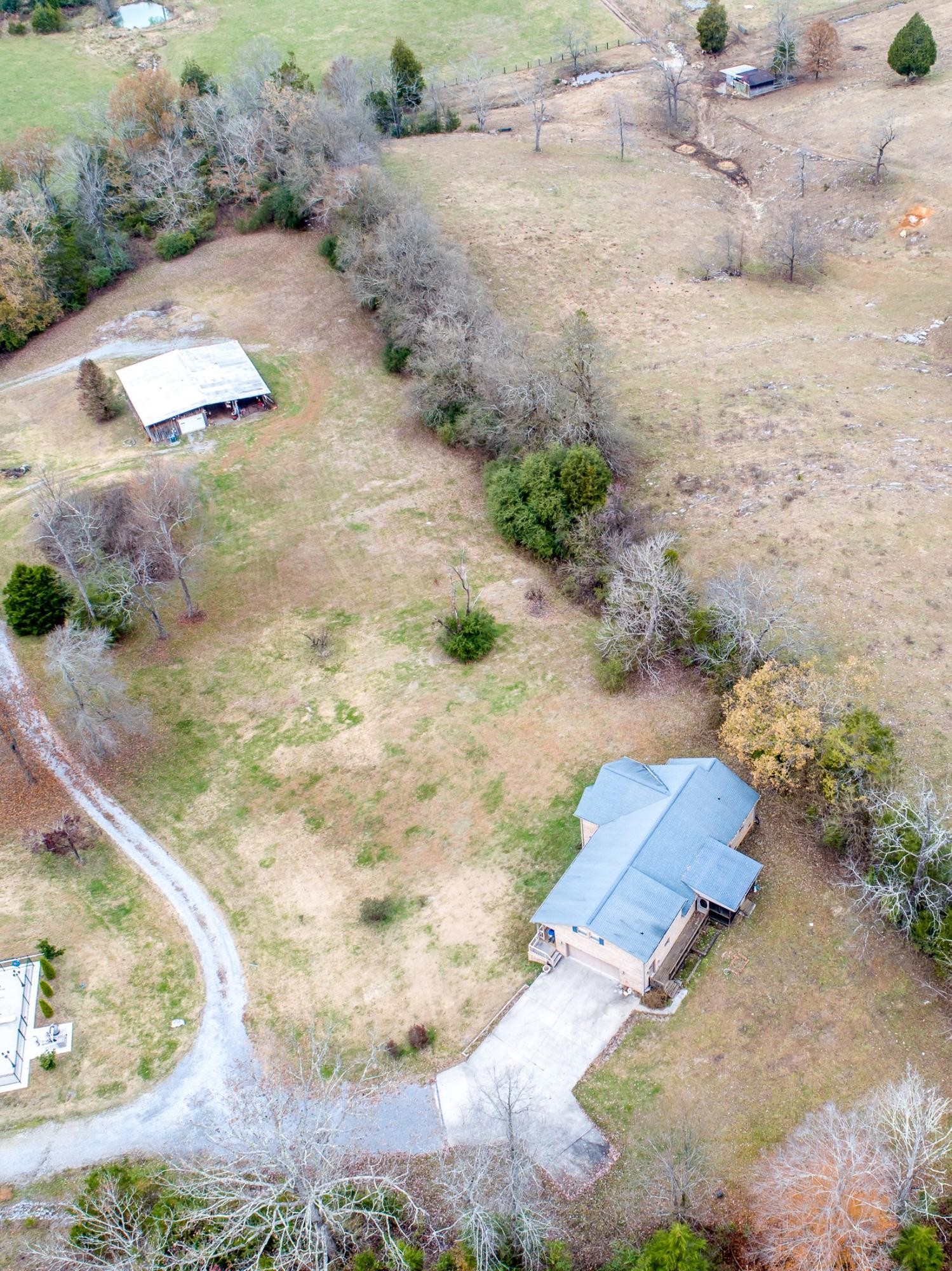 202 East Raccoon Valley Drive Heiskell, TN 37754 - Photo 40 of 41 Gallery Image 40