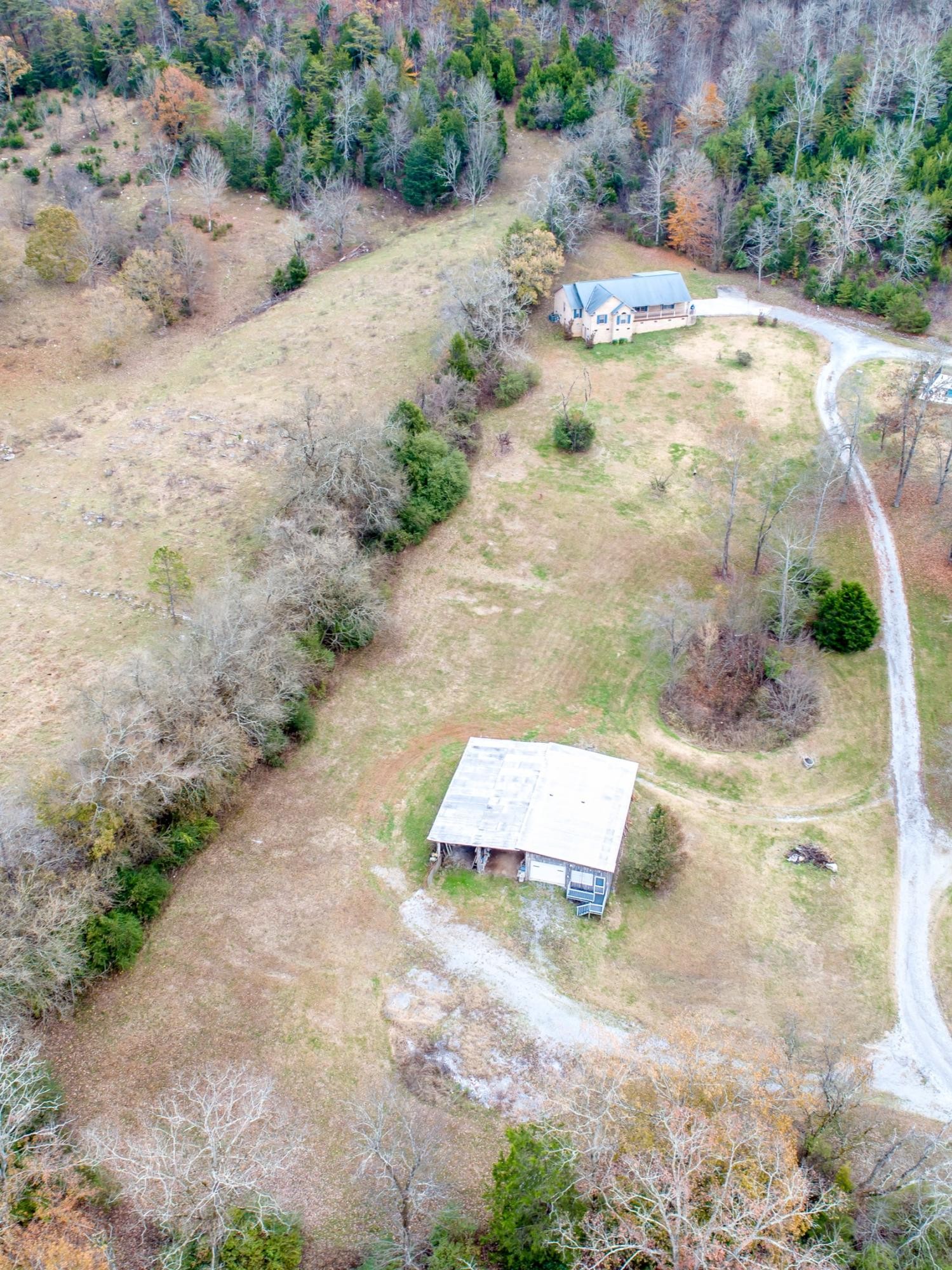 202 East Raccoon Valley Drive Heiskell, TN 37754 - Photo 6 of 41 Gallery Image 6
