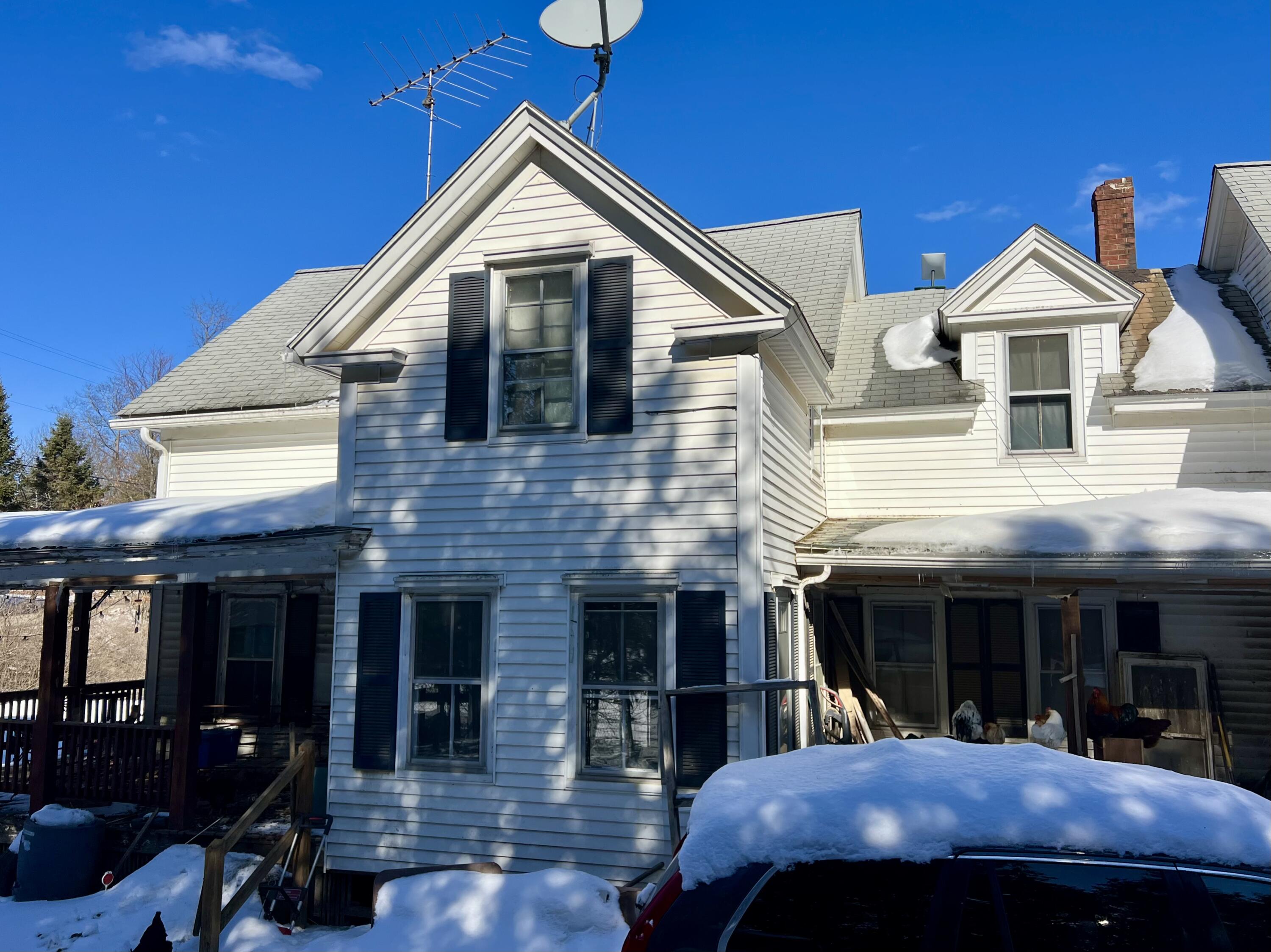 87 Monroe Highway Brooks, ME 04921 - Photo 3 of 28 IMG_8185