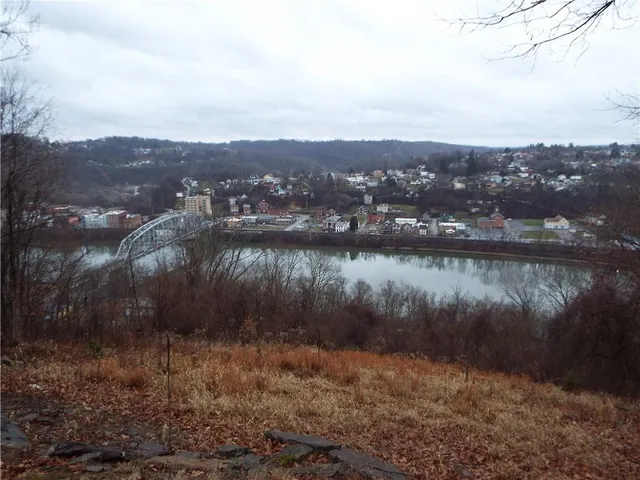 $575,000 | 1 Jeanne Lee Lane, Brownsville, PA 15417