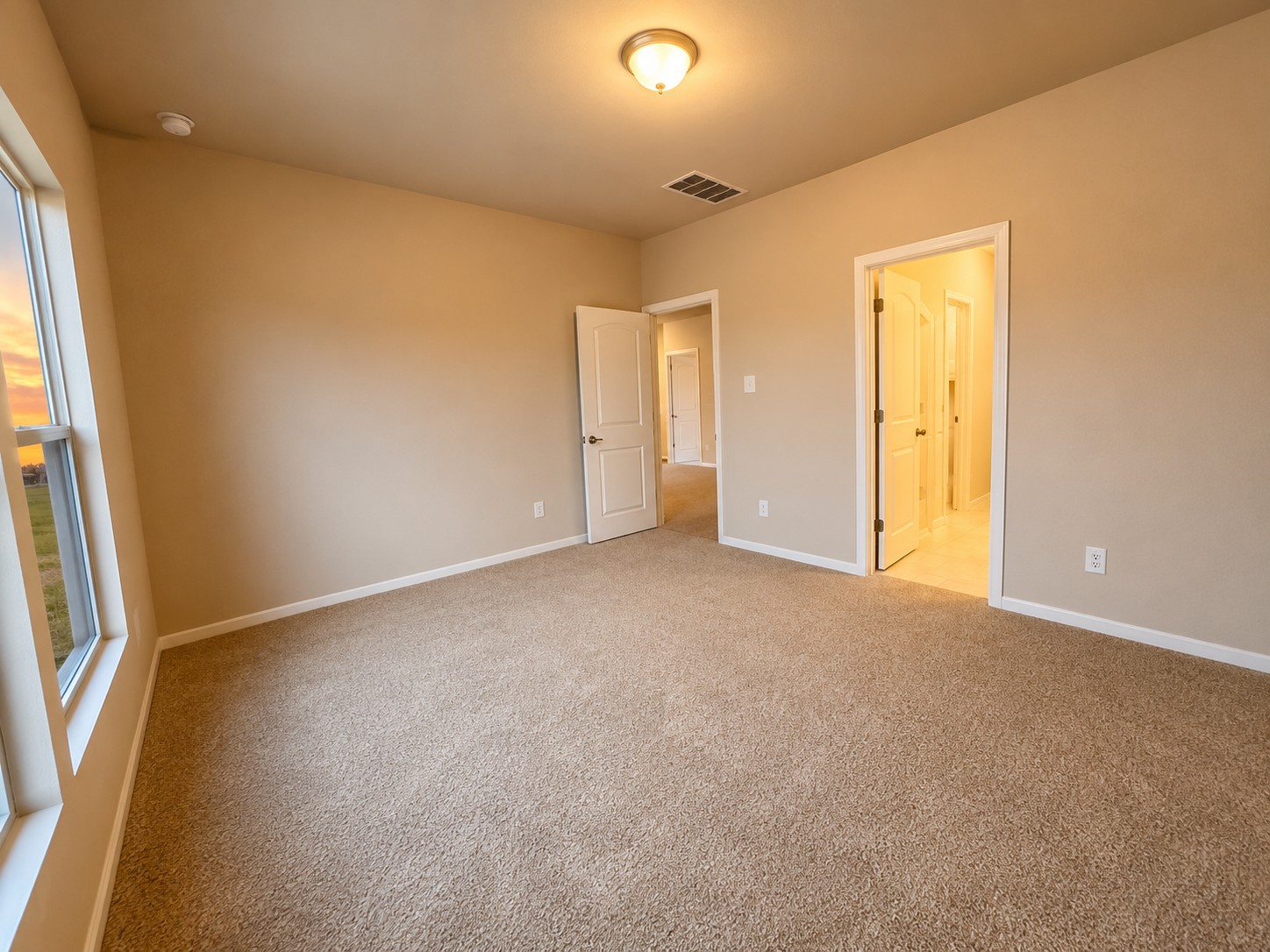 164 Wind Hill Jarrell, TX 76537 - Photo 10 of 22 Primary Bedroom