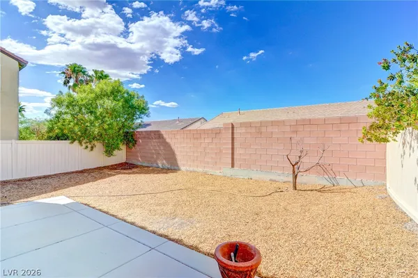 $2,100 | 2728 Kona Crest Avenue, Henderson, NV 89052