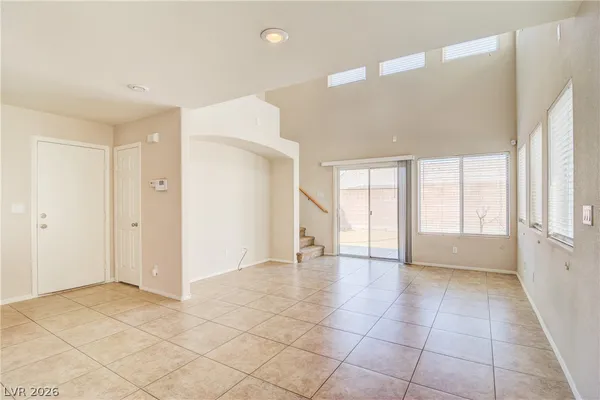 $2,100 | 2728 Kona Crest Avenue, Henderson, NV 89052