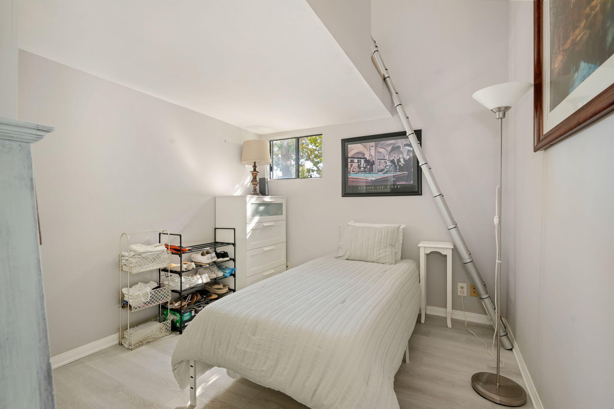 5290 Overpass Road, Unit 21 Santa Barbara, CA 93111 - Photo 16 of 21 Den or Second Bedroom?