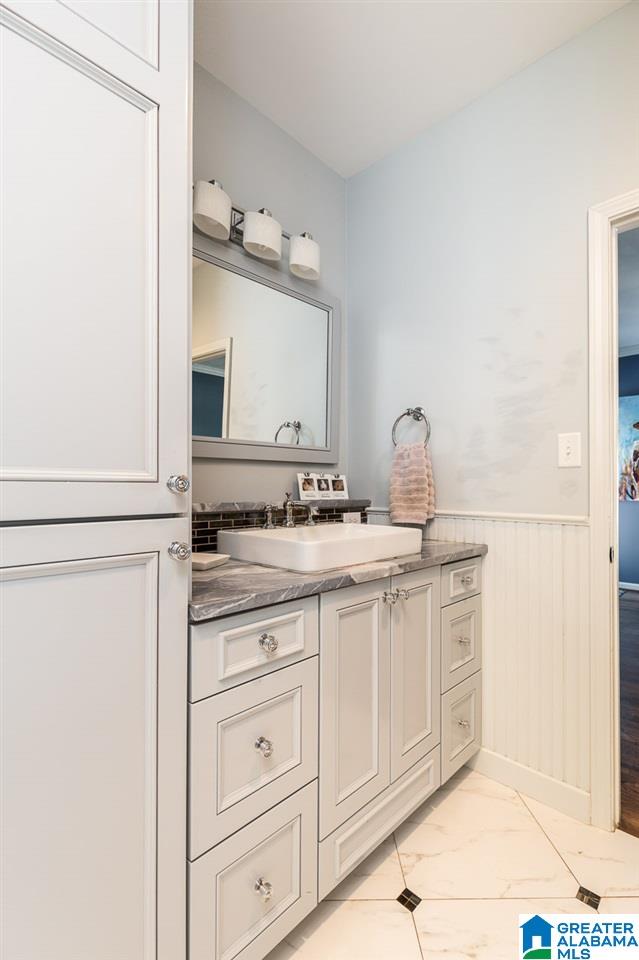 901 Highland Road Birmingham, AL 35209 - Photo 22 of 46