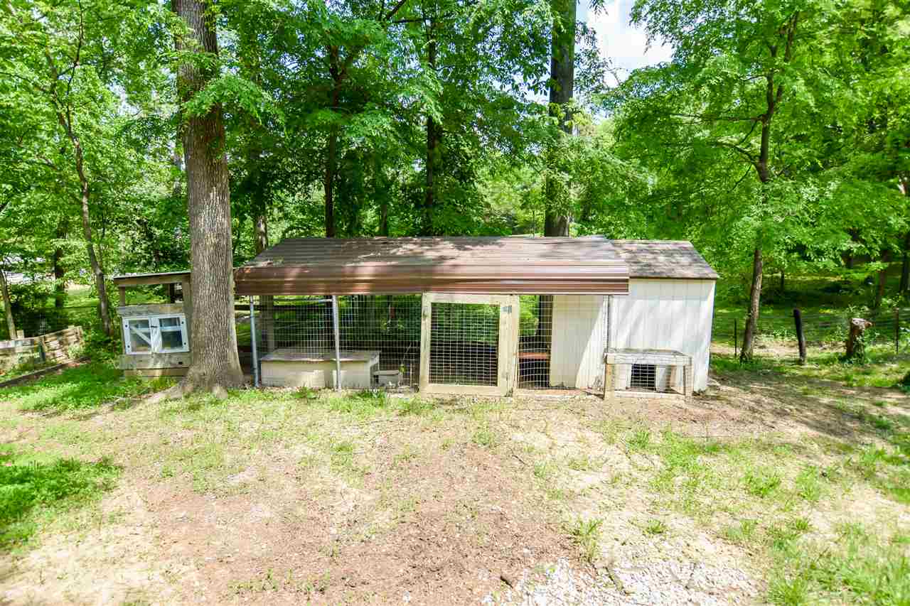 1039 Old Plank Road Chandler, IN 47610 - Photo 34 of 36 Gallery Image 34