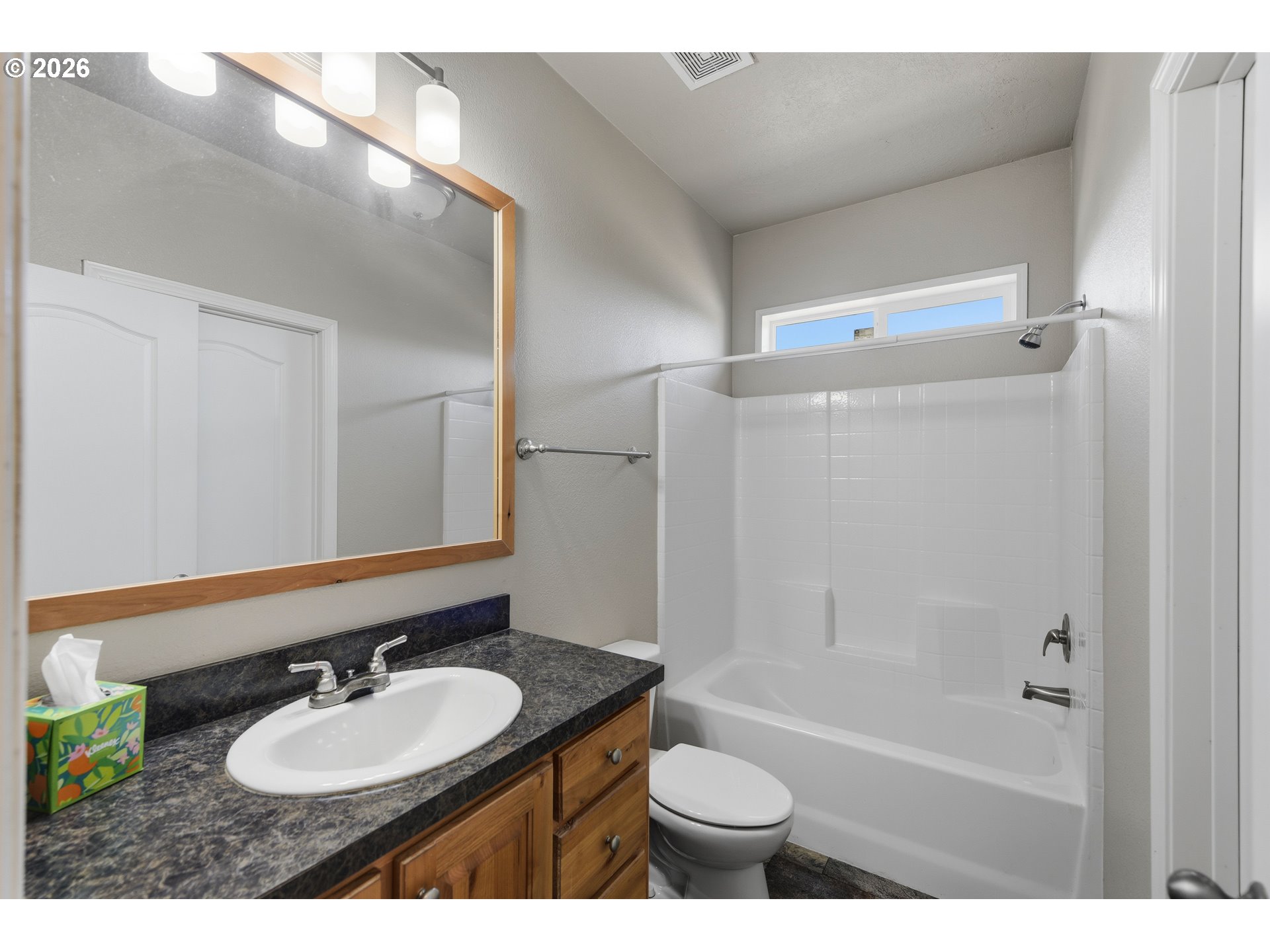 1565 North Lake Road Lakeside, OR 97449 - Photo 13 of 36 Gallery Image 13