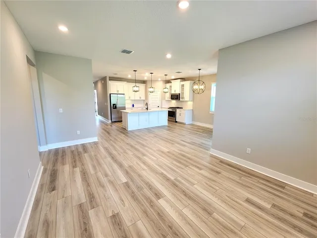 $3,000 | 3615 Savanna Palms Court, Bradenton, FL 34211